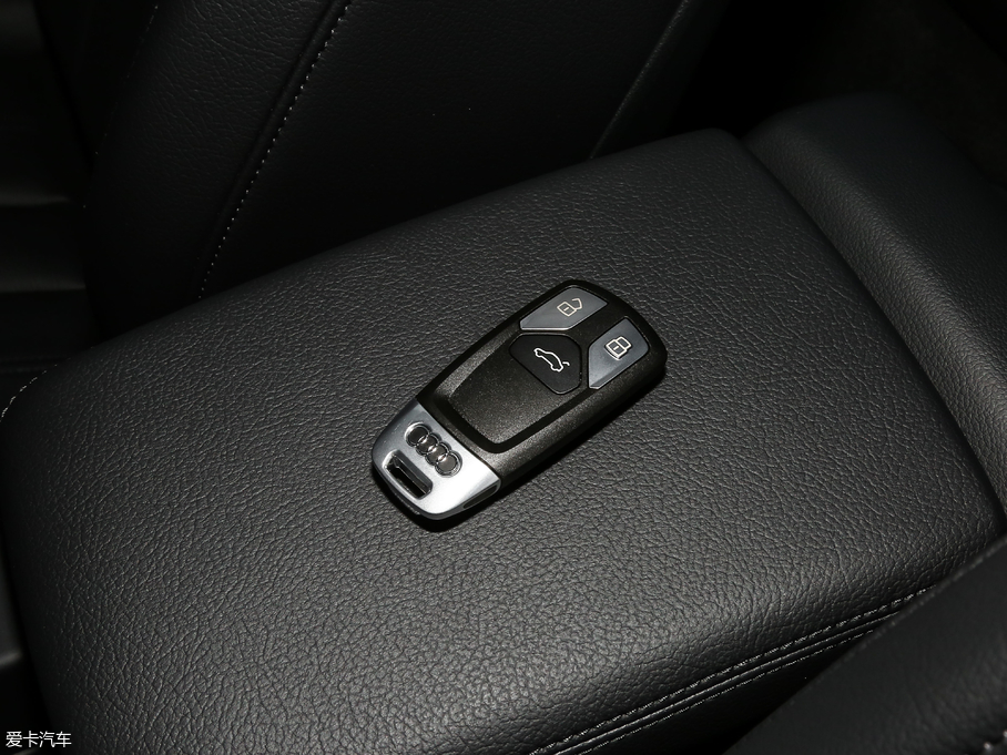 2019WA5 Sportback 45 TFSI r