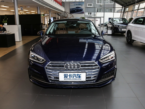 2019款Sportback 40 TFSI 时尚型 正前
