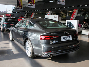 2019Sportback 45 TFSI quattro \ w^