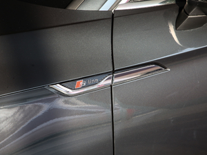 2019Sportback 45 TFSI quattro \ ^