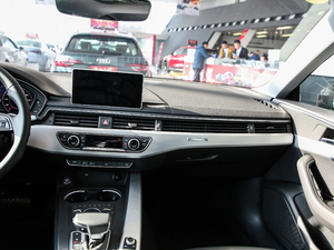 2019Sportback 45 TFSI quattro \ п؅^