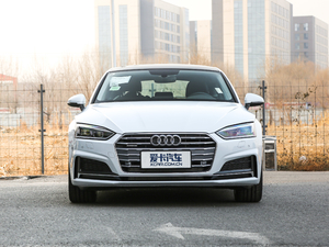 2019款Sportback 45 TFSI quattro 运动型 正前