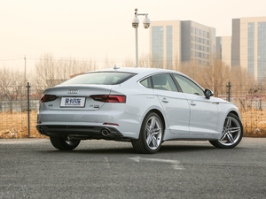 2019Sportback 45 TFSI quattro \ w^