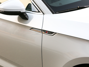 2019Sportback 45 TFSI quattro \ ^