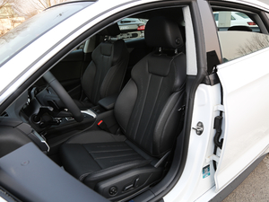 2019Sportback 45 TFSI quattro \ {