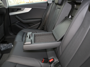 2019Sportback 45 TFSI quattro \ g