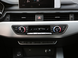 2019Sportback 45 TFSI quattro \ {{