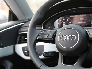 2019Sportback 45 TFSI quattro \ п؅^