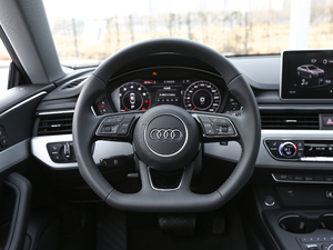 2019款Sportback 45 TFSI quattro 运动型 方向盘
