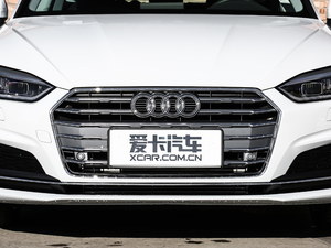 2019款Sportback 45 TFSI 时尚型 中网
