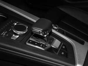 2019款Sportback 45 TFSI 时尚型 换挡杆