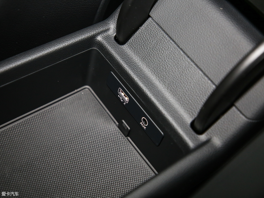 2019?yun)WA5 Coupe Coupe 40 TFSI r(sh) (gu)V