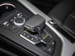 2019Coupe 40 TFSI r V QU