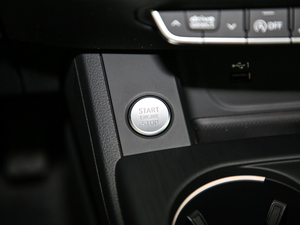 2019Coupe 40 TFSI r V п؅^