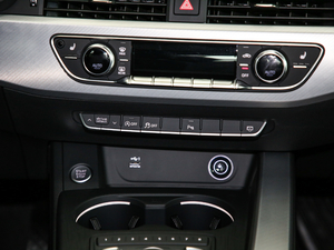 2019Coupe 40 TFSI r V п؅^