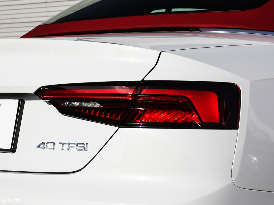 2019��W��A5 Cabriolet Cabriolet 40 TFSI �r���� ��V