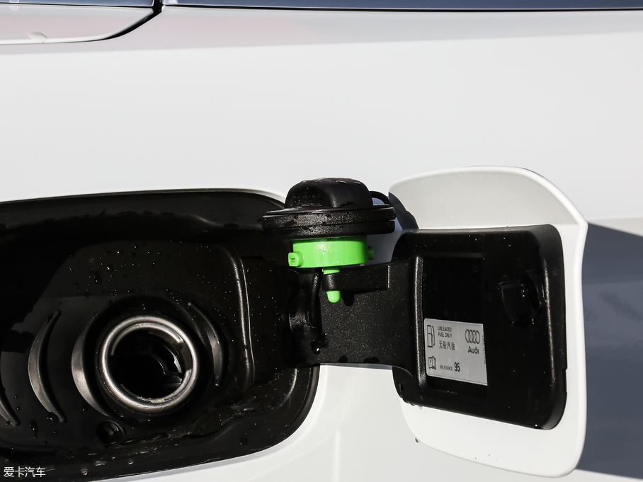 2019��W��A5 Cabriolet Cabriolet 40 TFSI �r���� ��V