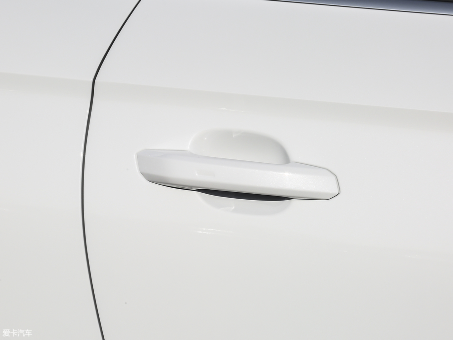 2019��W��A5 Cabriolet Cabriolet 40 TFSI �r���� ��V