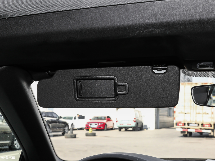 2019��W��A5 Cabriolet Cabriolet 40 TFSI �r���� ��V