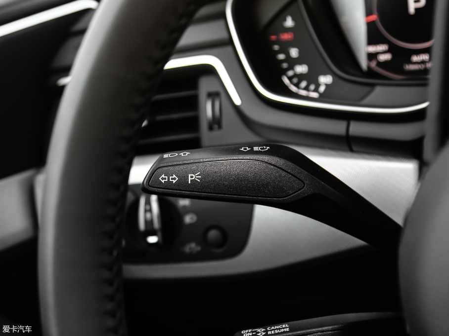 2019��W��A5 Cabriolet Cabriolet 40 TFSI �r���� ��V