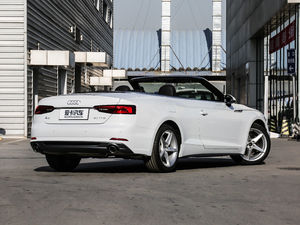 2019��Cabriolet 40 TFSI �r���� ��V ���w���^