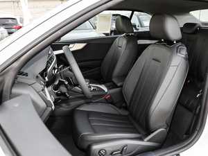 2019��Cabriolet 40 TFSI �r���� ��V ���{�����