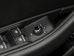 2019��Cabriolet 40 TFSI �r���� ��V �п؅^(q��)