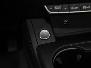 2019��Cabriolet 40 TFSI �r���� ��V �п؅^(q��)