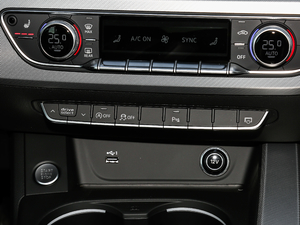 2019��Cabriolet 40 TFSI �r���� ��V �п؅^(q��)