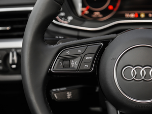 2019��Cabriolet 40 TFSI �r���� ��V �п؅^(q��)