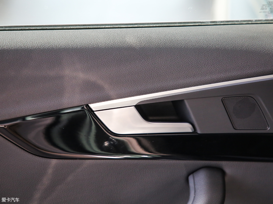 2019��W��A4(�M��) 45 TFSI allroad quattro �r����