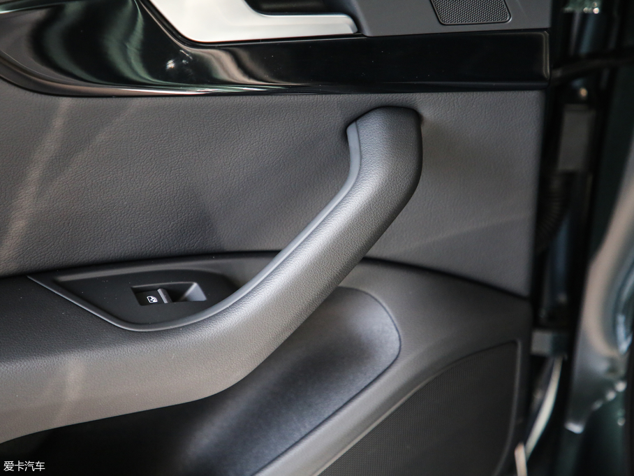 2019��W��A4(�M��) 45 TFSI allroad quattro �r����