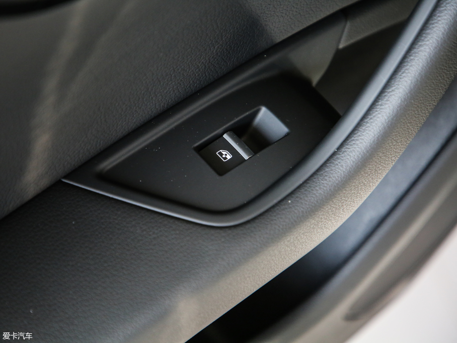 2019��W��A4(�M��) 45 TFSI allroad quattro �r����