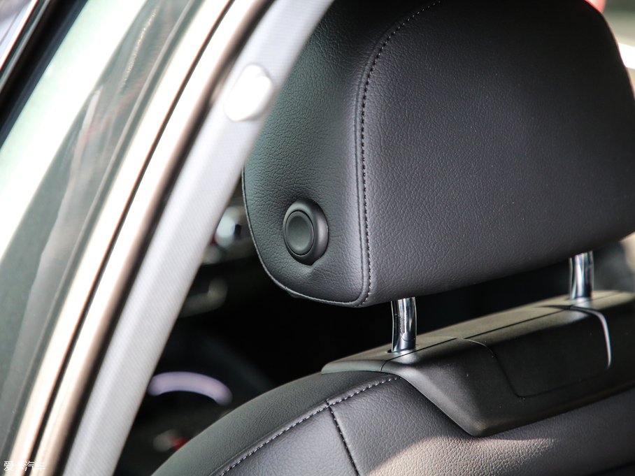 2019��W��A4(�M��) 45 TFSI allroad quattro �r����