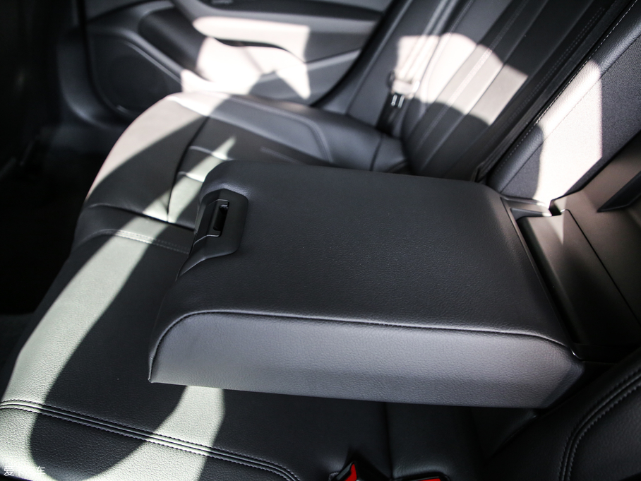 2019��W��A4(�M��) 45 TFSI allroad quattro �r����