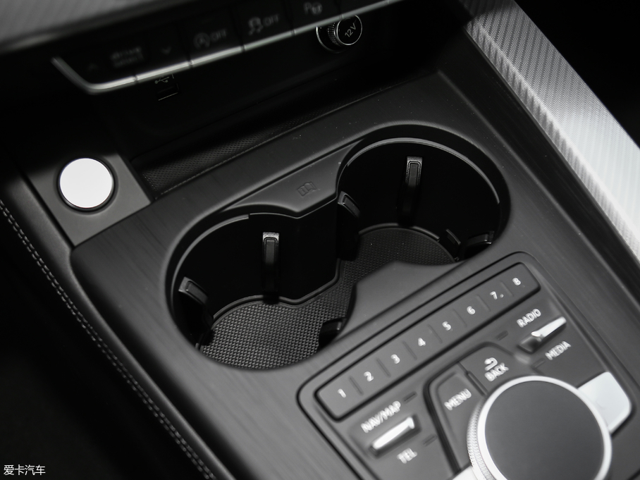 2019?yun)WA4(M(jn)) 45 TFSI allroad quattro \(yn)(dng)