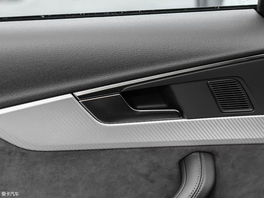 2019WA4(M) 45 TFSI allroad quattro \