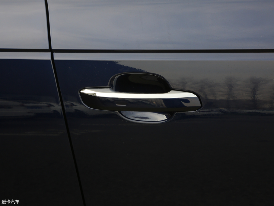 2019?yun)WA4(M(jn)) 45 TFSI allroad quattro r(sh)