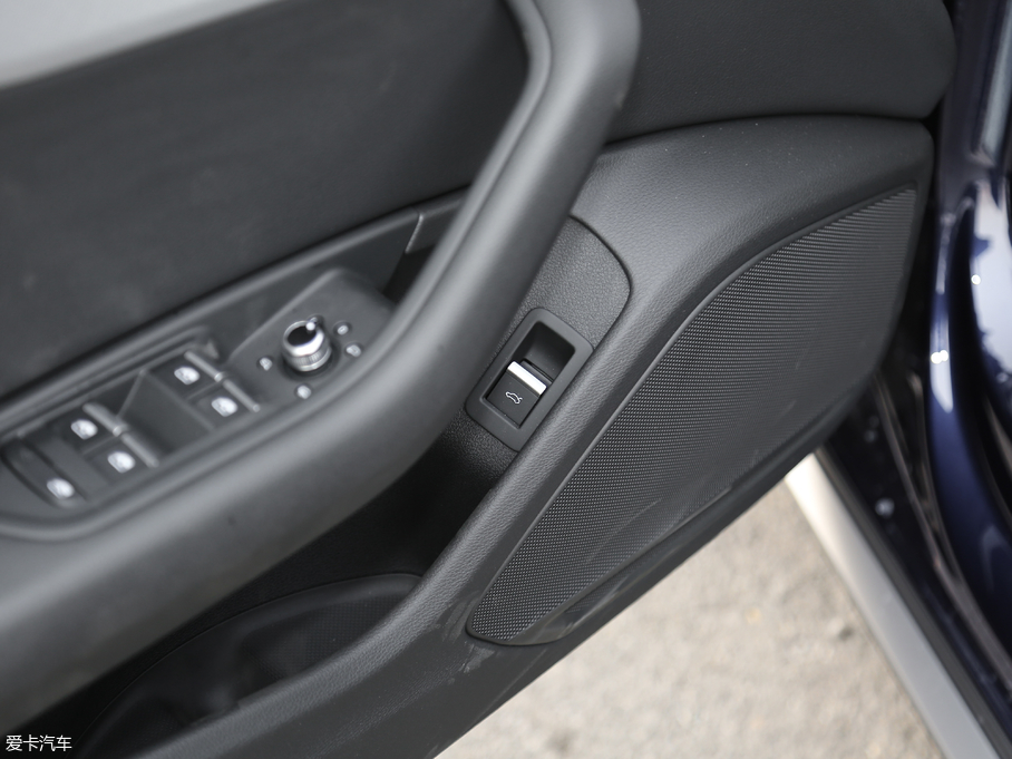 2019��W��A4(�M��) 45 TFSI allroad quattro �r����