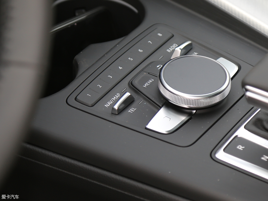 2019��W��A4(�M(j��n)��) 45 TFSI allroad quattro �r(sh��)����