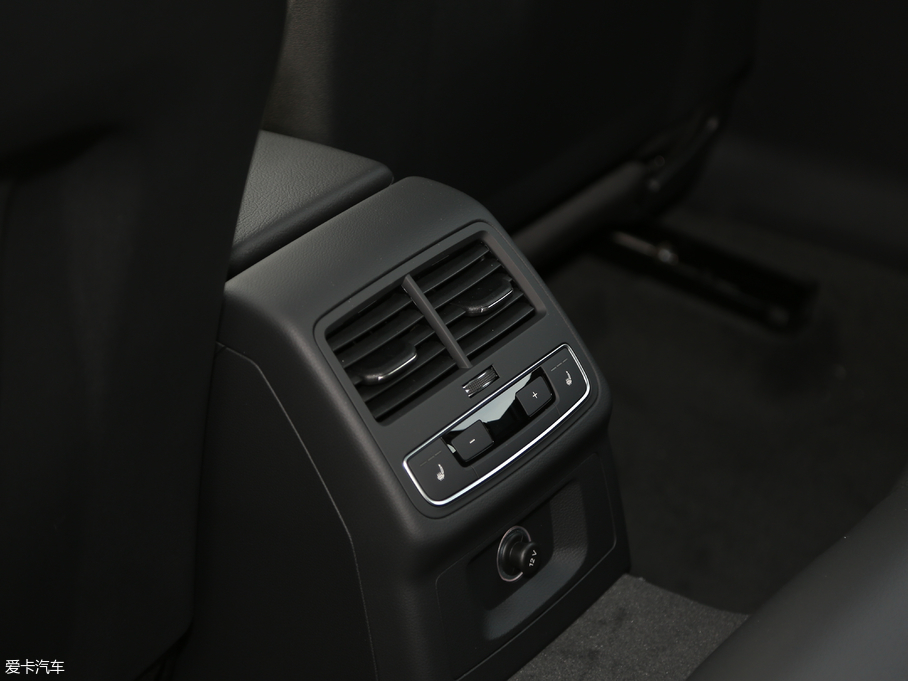 2019WA4(M) 45 TFSI allroad quattro r