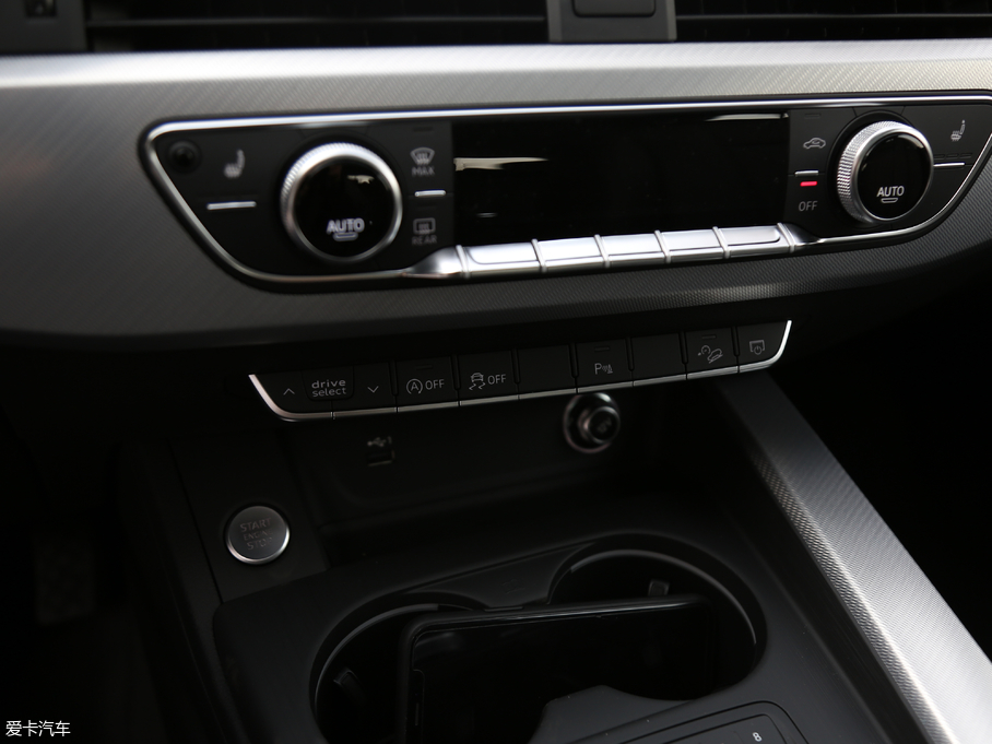 2019?yun)WA4(M(jn)) 45 TFSI allroad quattro r(sh)