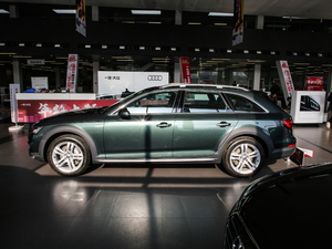 201945 TFSI allroad quattro r w^