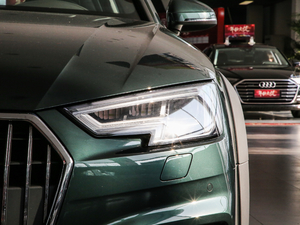 201945 TFSI allroad quattro r (x)(ji)^