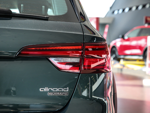 201945 TFSI allroad quattro r (ji)^