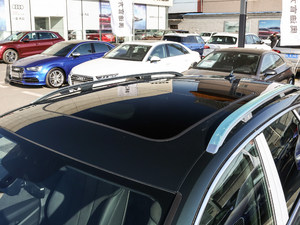 201945 TFSI allroad quattro \ ܇