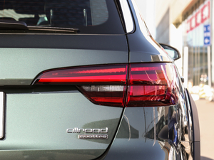 201945 TFSI allroad quattro \ β