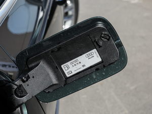 201945 TFSI allroad quattro \ ^