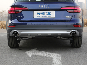 201945 TFSI allroad quattro r Ś