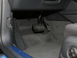 201945 TFSI allroad quattro r п؅^